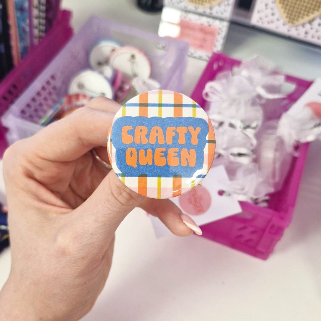 Badge- "crafty queen"
