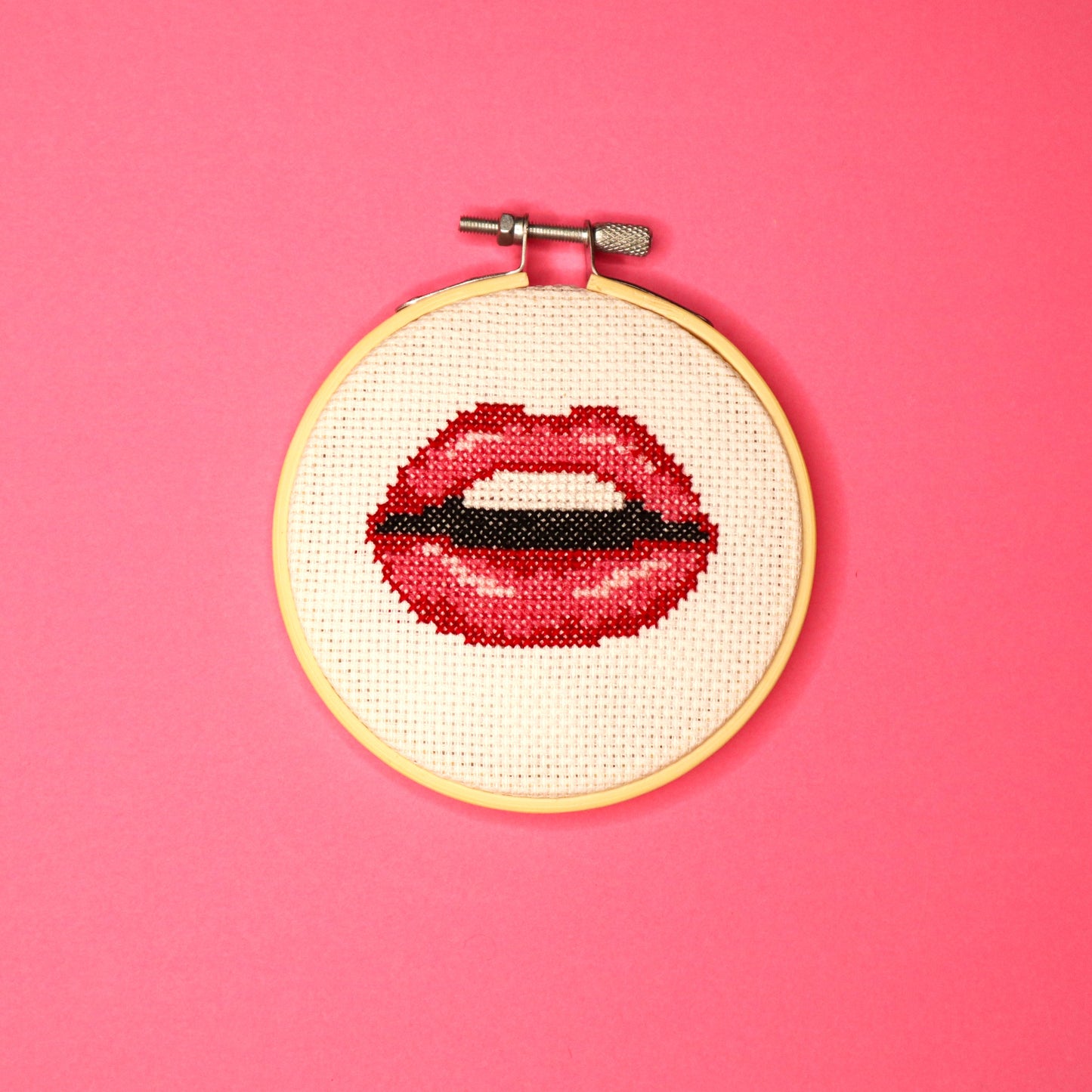 Lips Cross Stitch Pattern